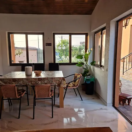 Casa Tatiana 科尔布